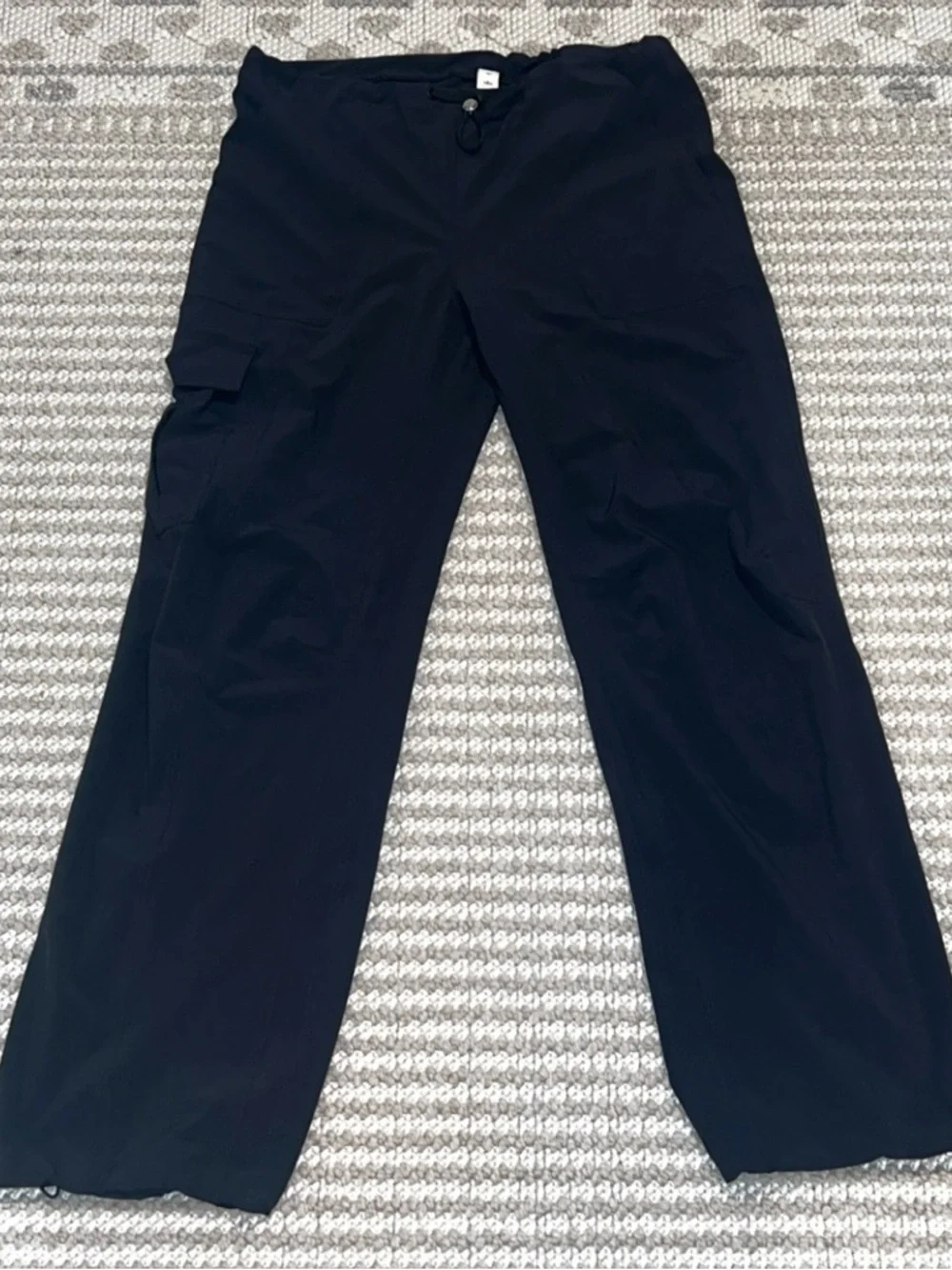 🆕ALO YOGA Low Rise Megastar Cargo Pant